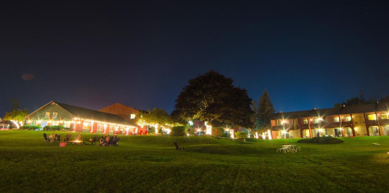 Cedar Hill Lodge Saint Ignace Εξωτερικό φωτογραφία