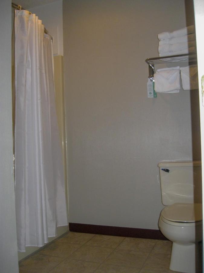 Cedar Hill Lodge Saint Ignace Εξωτερικό φωτογραφία