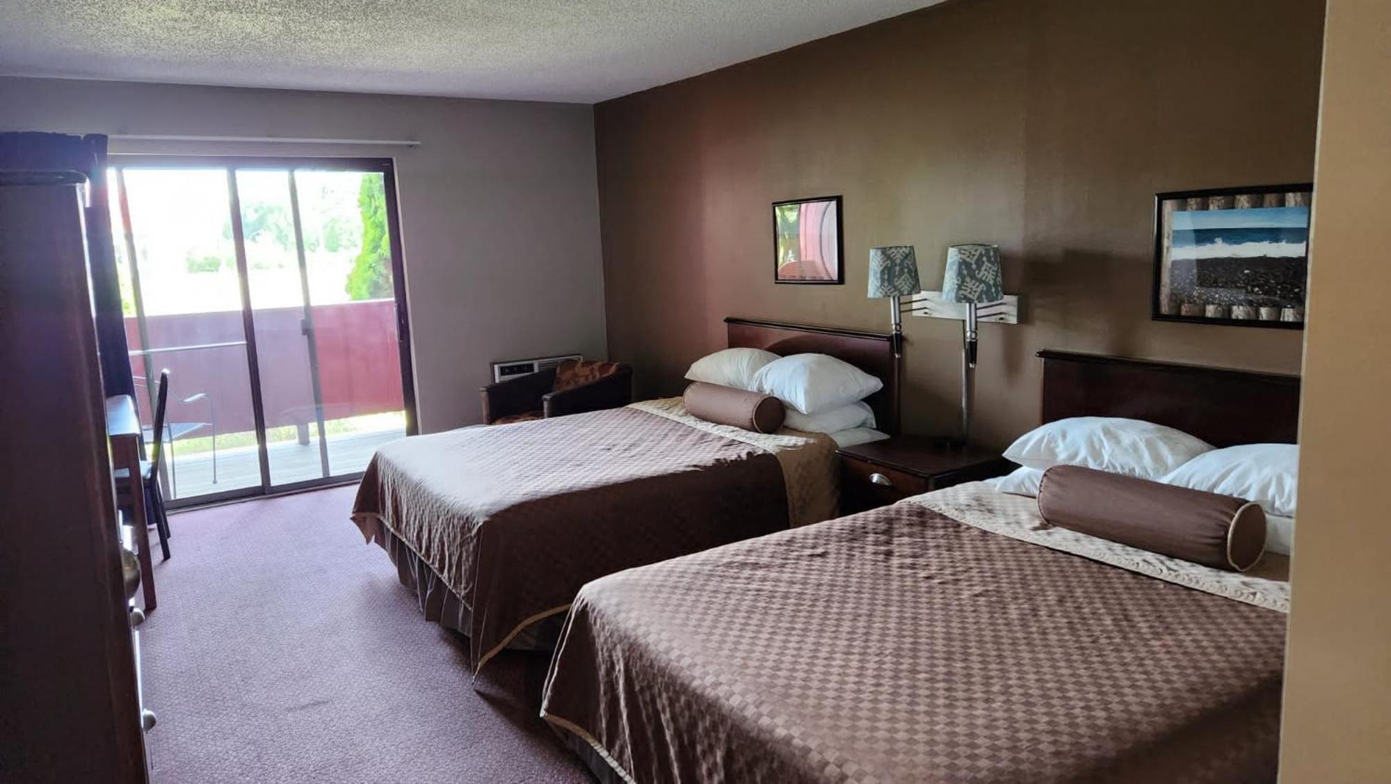 Cedar Hill Lodge Saint Ignace Εξωτερικό φωτογραφία