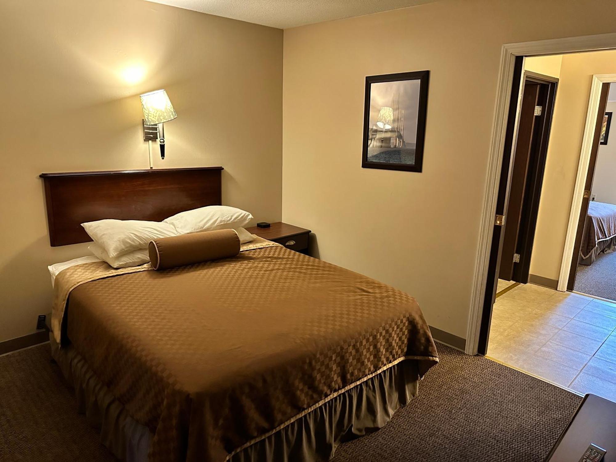 Cedar Hill Lodge Saint Ignace Εξωτερικό φωτογραφία